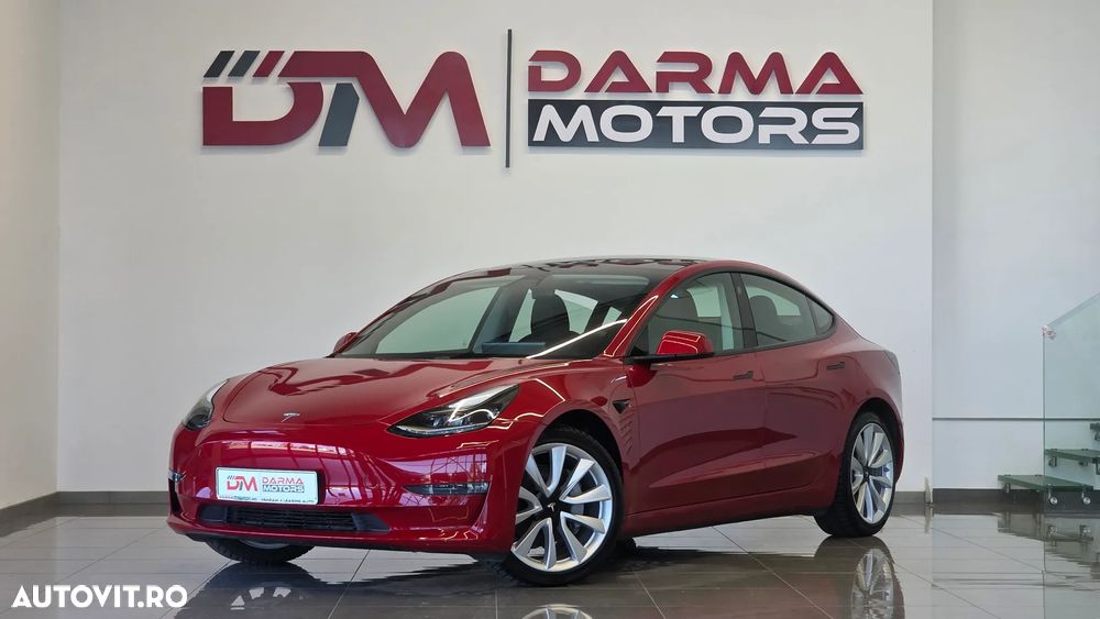 Tesla Model 3 Langstreckenbatterie Allradantrieb Dual Motor - 1