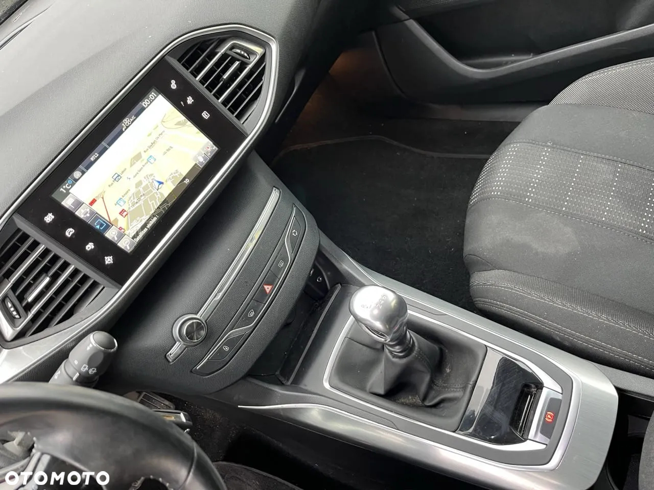 Peugeot 308 SW PureTech 130 Allure - 14