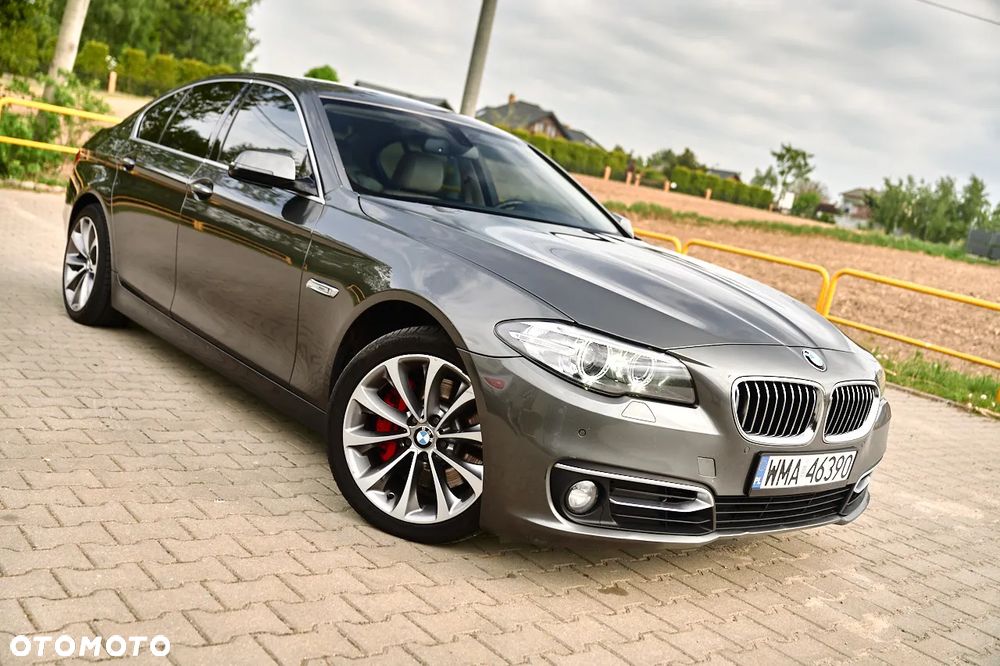 BMW Seria 5 525d xDrive Modern Line - 17