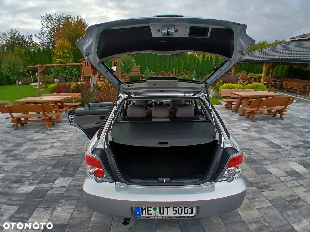 Subaru Impreza SW 2.0 RS - 17