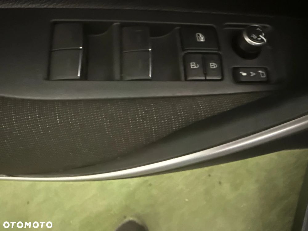 Toyota Corolla 1.8 Hybrid Style - 12