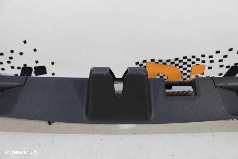 Guarnição Da Mala Mercedes-Benz C-Class T-Model (S205)  A2057401700 / - 8