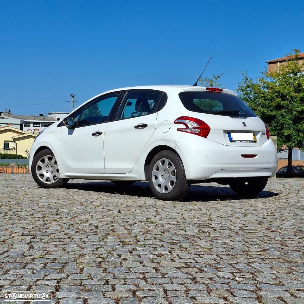 Peugeot 208 Van 1.4 HDi - 3