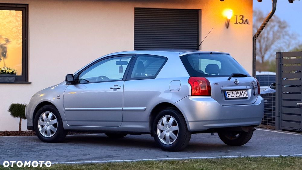 Toyota Corolla 1.6 VVT-i Edition - 12