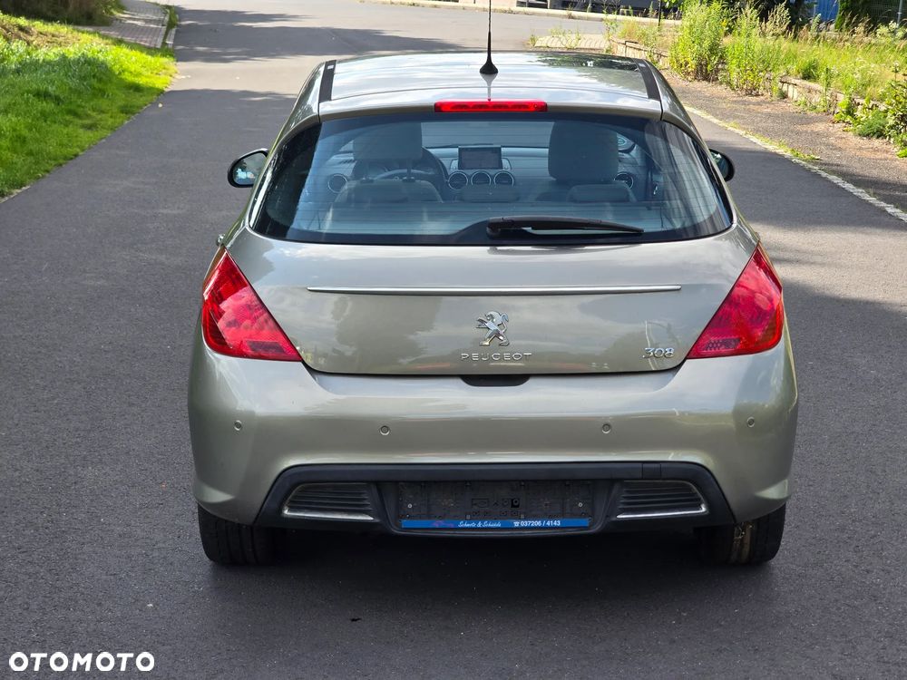 Peugeot 308 155 THP Platinum - 11
