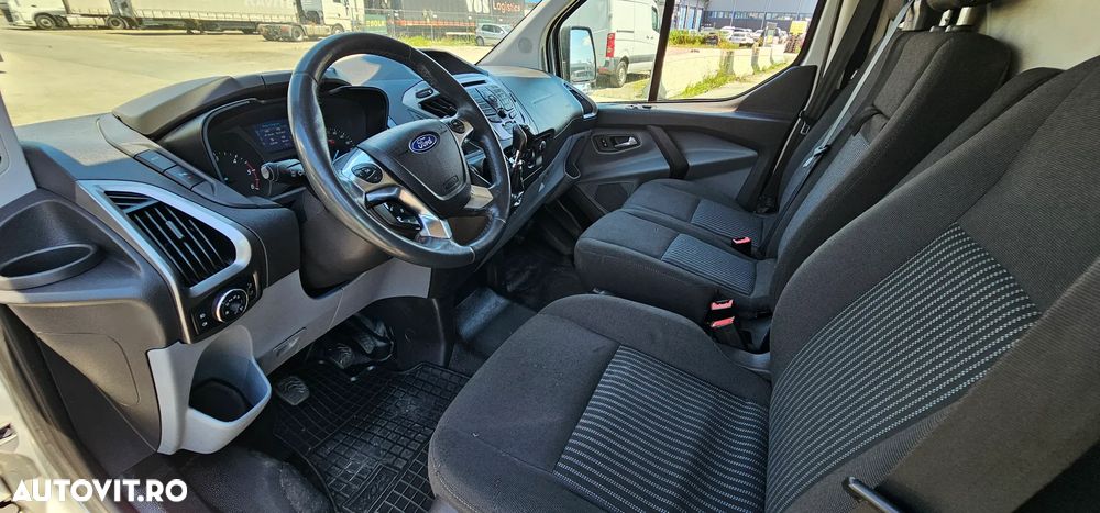 Ford Transit Custom - 10