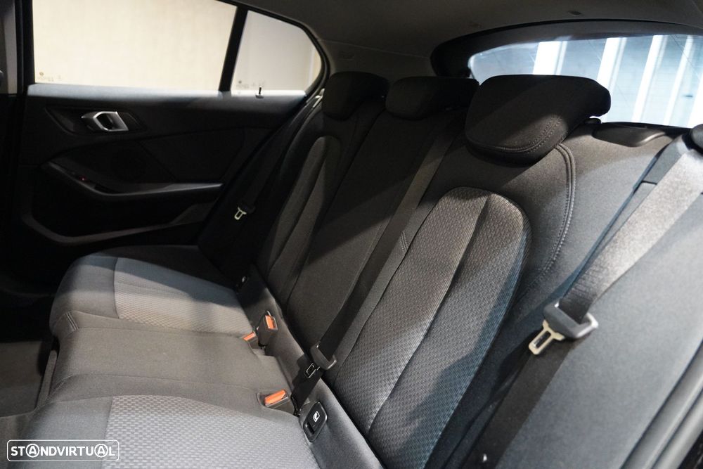 BMW 116 d Advantage Auto - 29