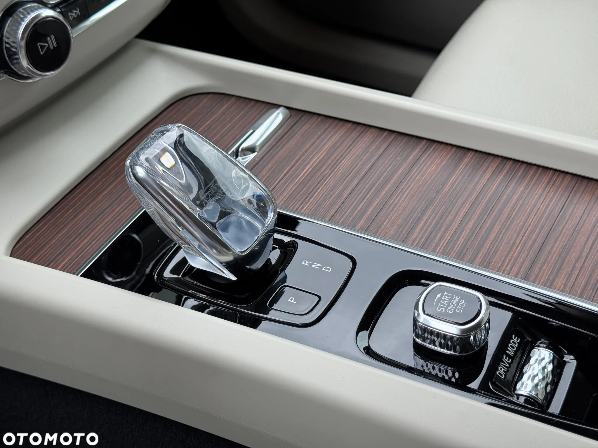 Volvo XC 60 - 22