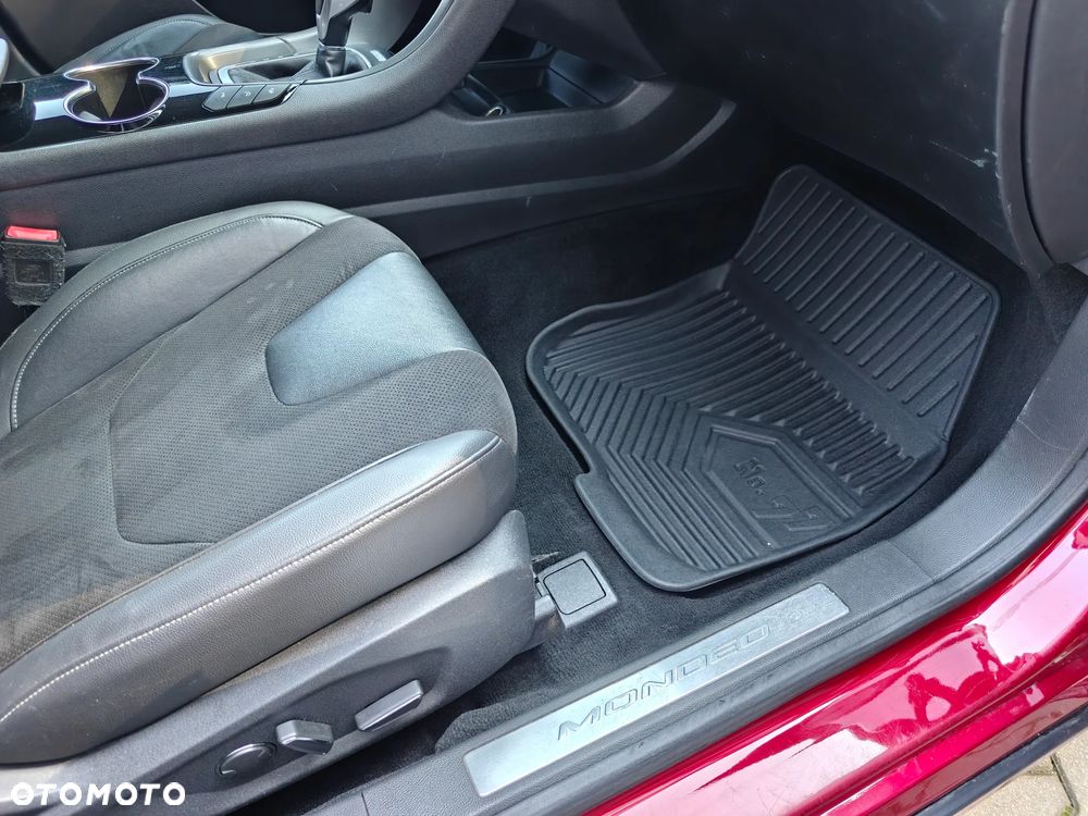 Ford Mondeo 2.0 TDCi STart-Stopp PowerShift-Aut Titanium - 17