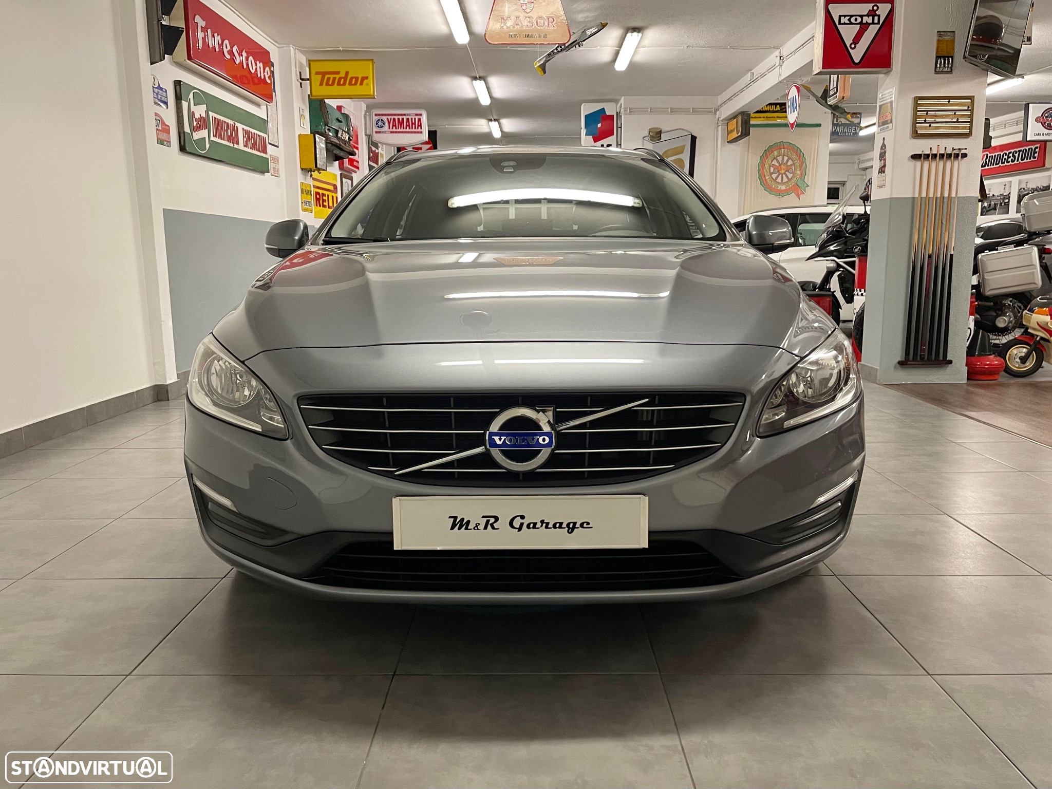 Volvo V60 2.0 D2 Momentum - 7