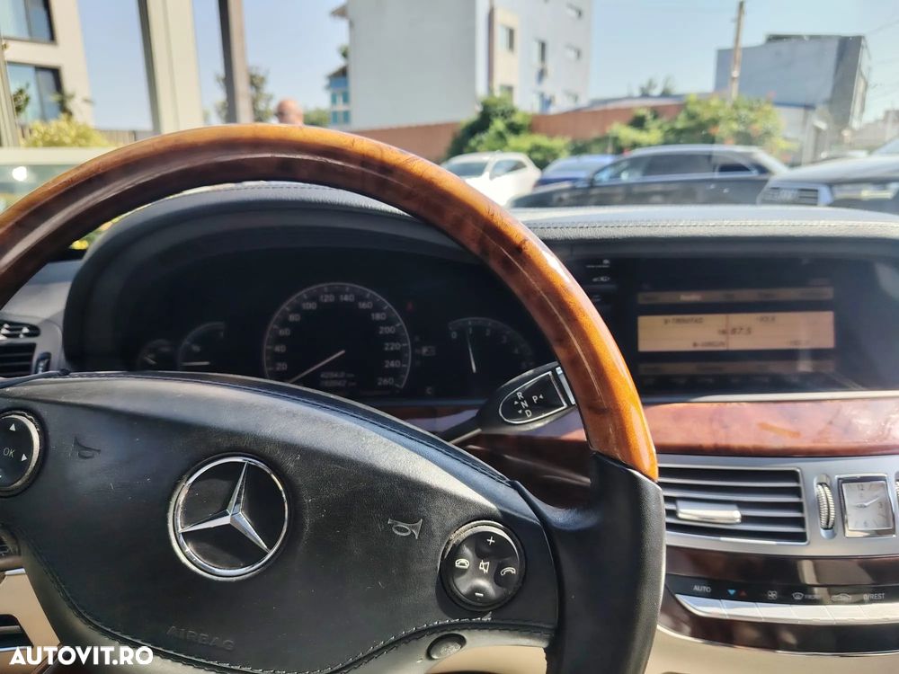 Mercedes-Benz S - 6