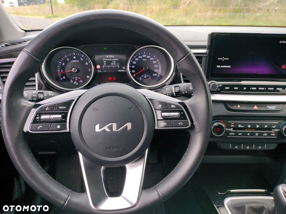 Kia Ceed 1.5 T-GDI Tribute - 13