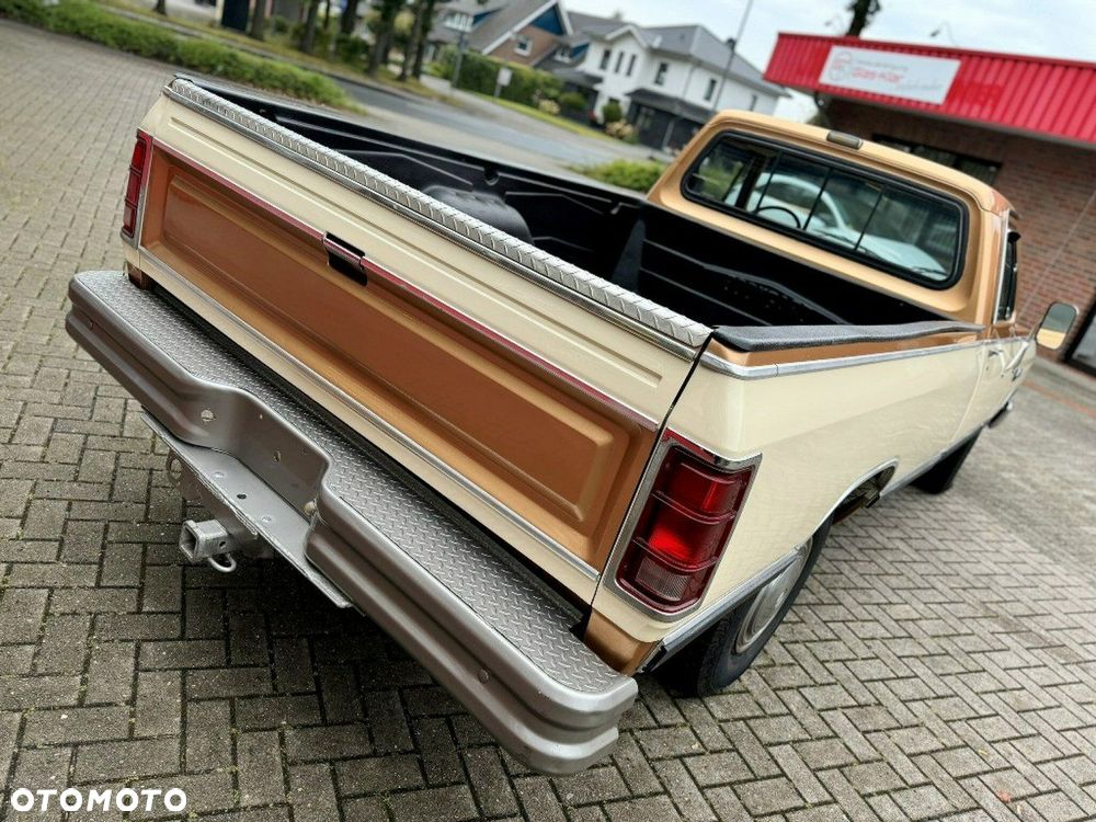 Dodge RAM - 25