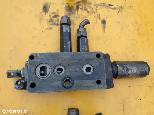 Sekcja hydrauliki plaster zawór Same Laser 150 - 6