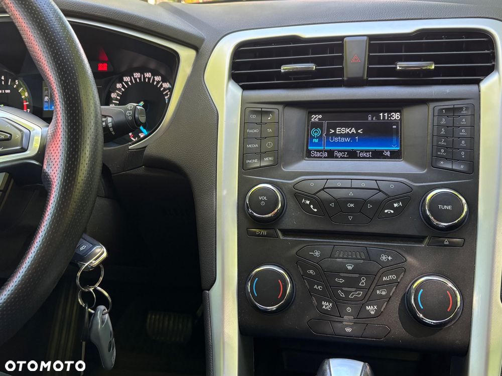 Ford Mondeo 1.5 EcoBoost Ambiente - 11