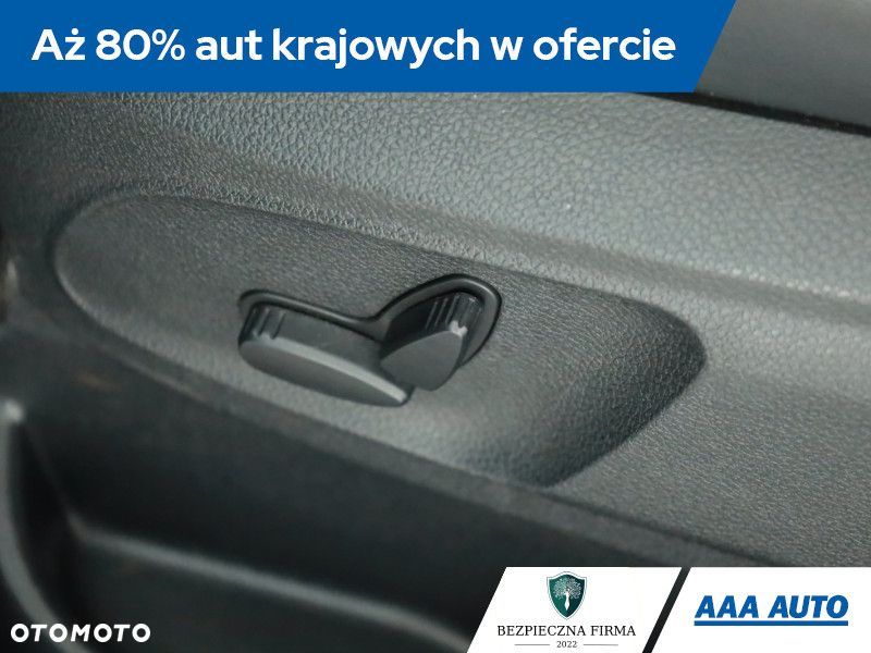 Ford Kuga - 11