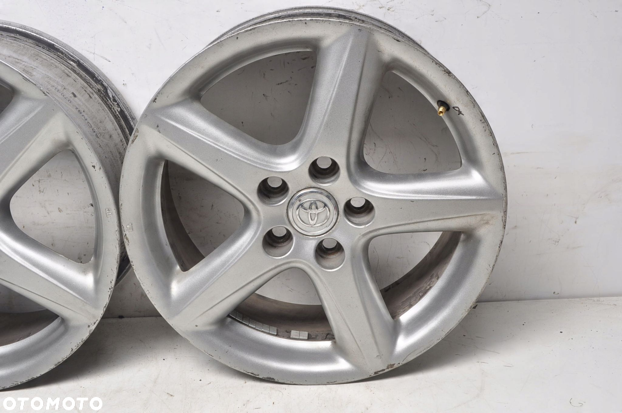 TOYOTA AVENSIS T25 PRIUS RAV4 FELGI ALUMINIOWE R17 7J 5X114.3 ET45 - 7