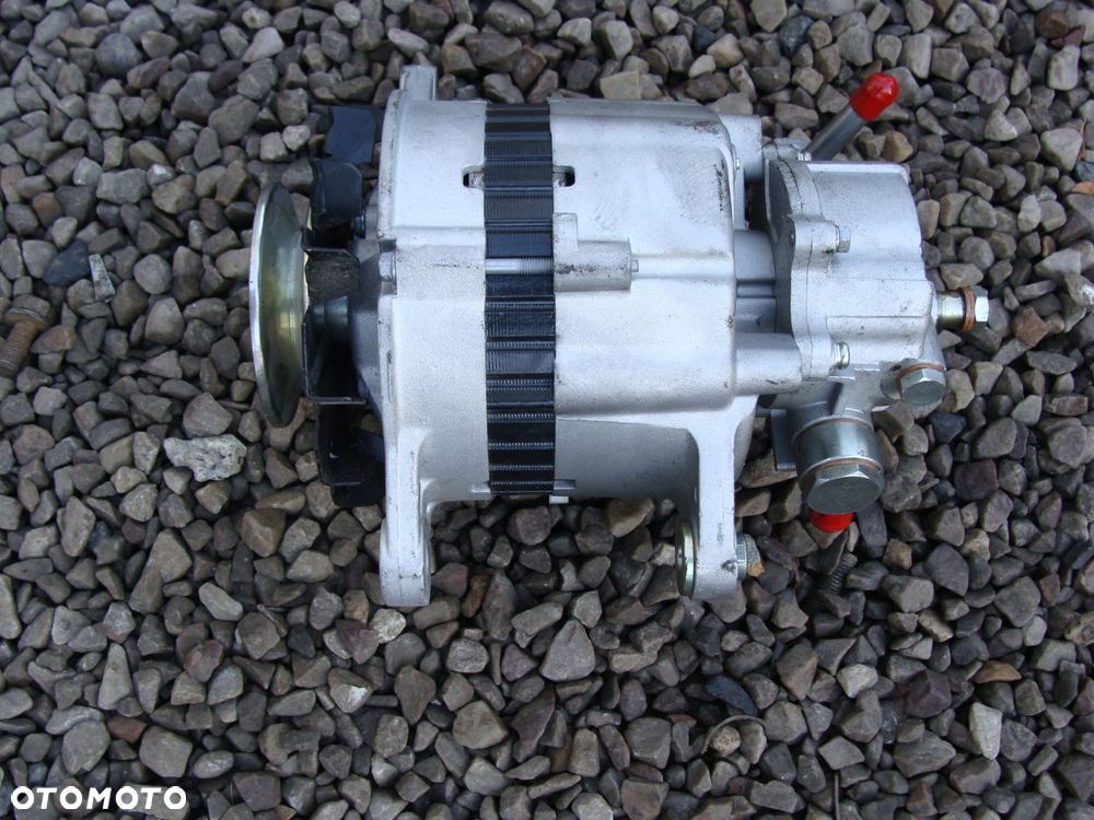 nowy alternator nissan atleon 3745-10520 !! - 3