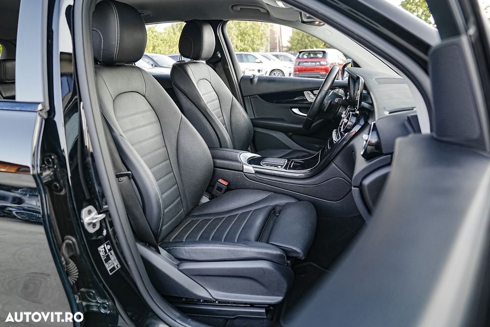 Mercedes-Benz GLC 300 e 4Matic 9G-TRONIC - 10
