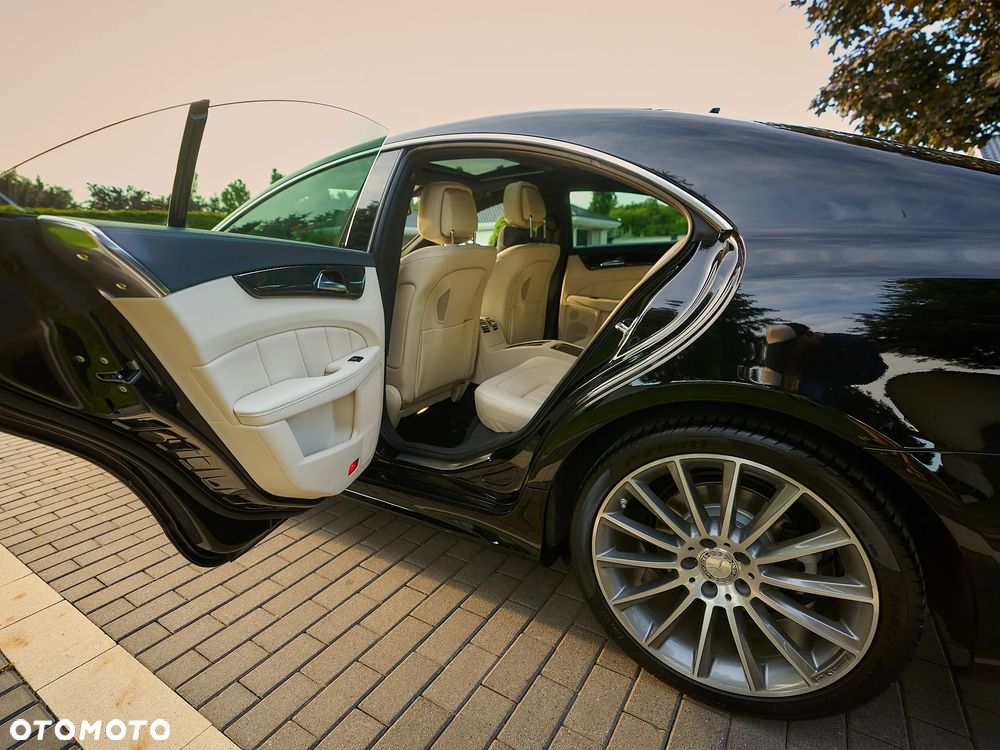 Mercedes-Benz CLS 350 d 4-Matic - 14