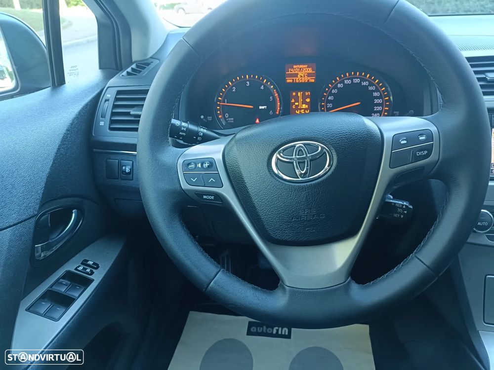 Toyota Avensis SD 2.0 D-4D Sol+GPS - 13