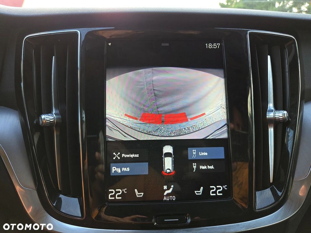 Volvo V60 D3 Momentum Pro - 16