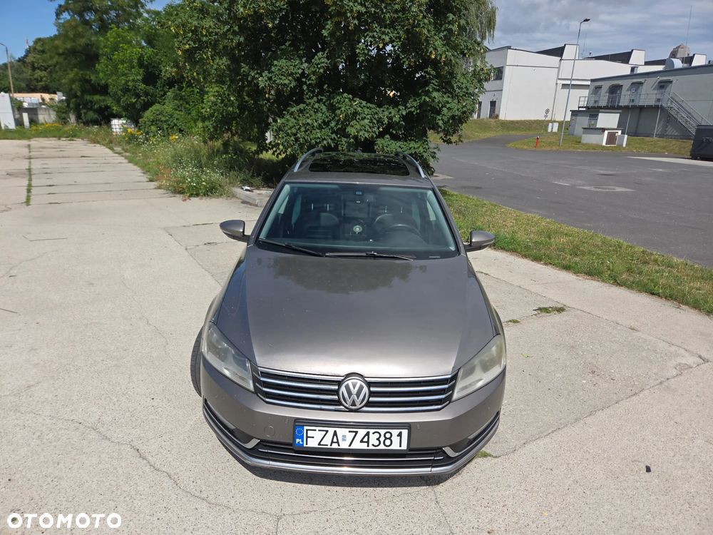 Volkswagen Passat 2.0 TDI DPF DSG R-Line Edition - 8