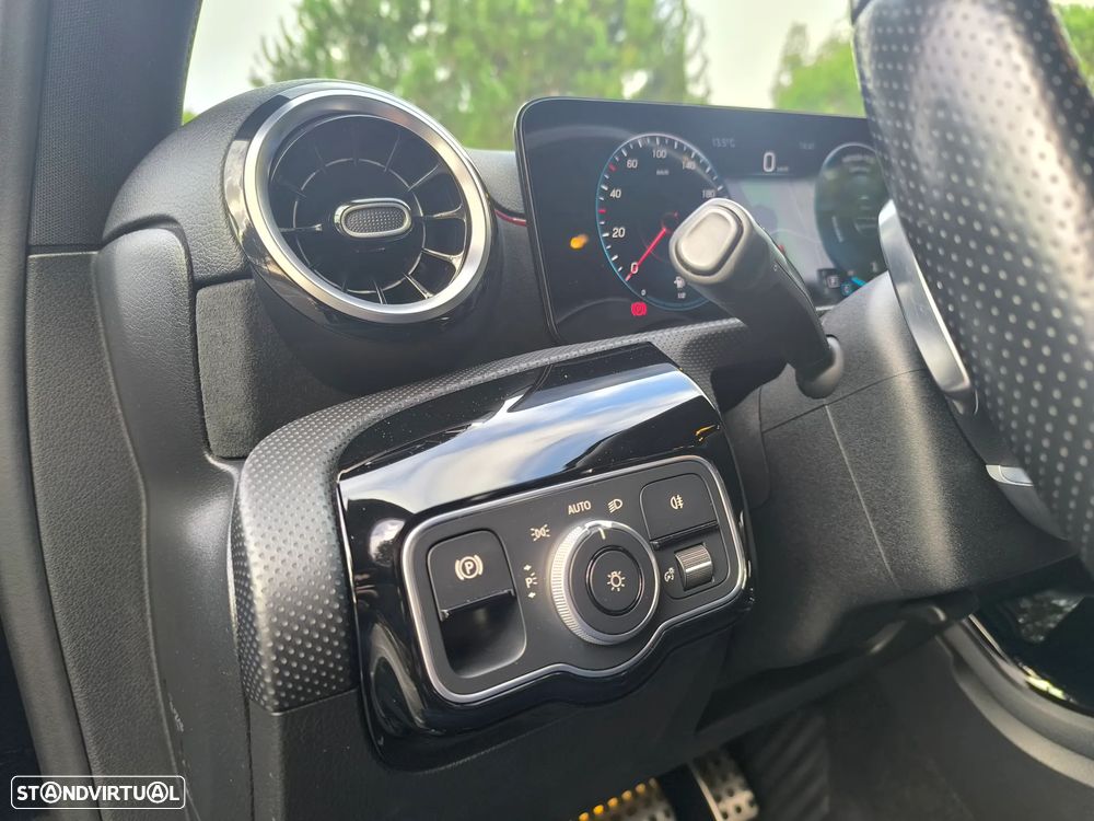 Mercedes-Benz A 180 Limousine d AMG Line Aut. - 23