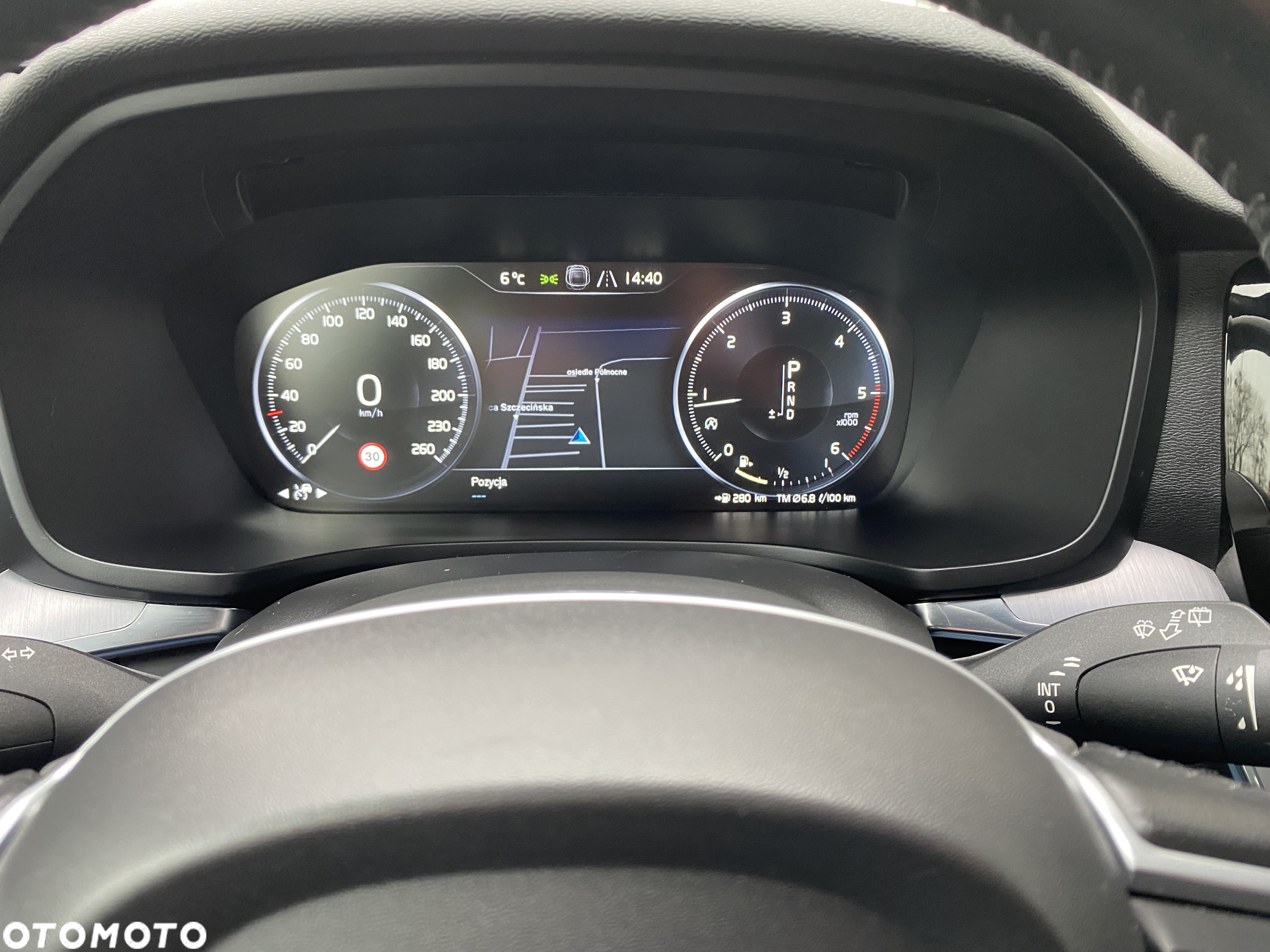 Volvo V60 D4 Geartronic Momentum Pro - 8