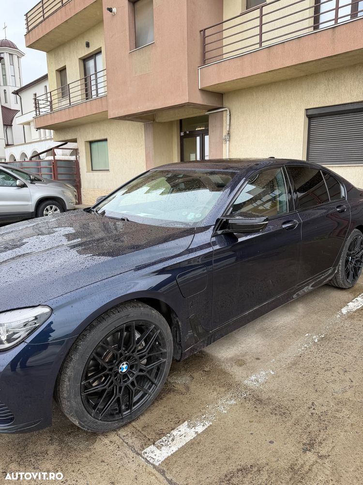 BMW Seria 7 - 2