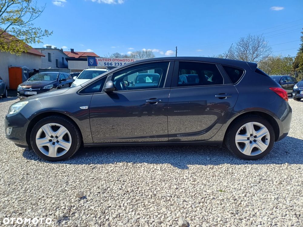 Opel Astra 1.4 Turbo - 13