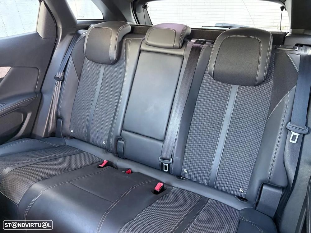 Peugeot 3008 1.6 Hybrid GT e-EAT8 - 55