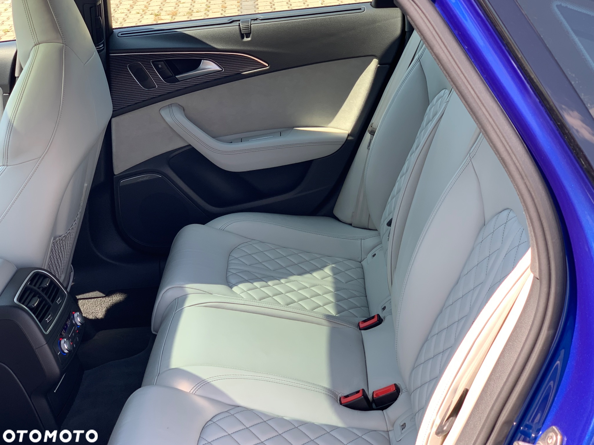 Audi S6 - 26