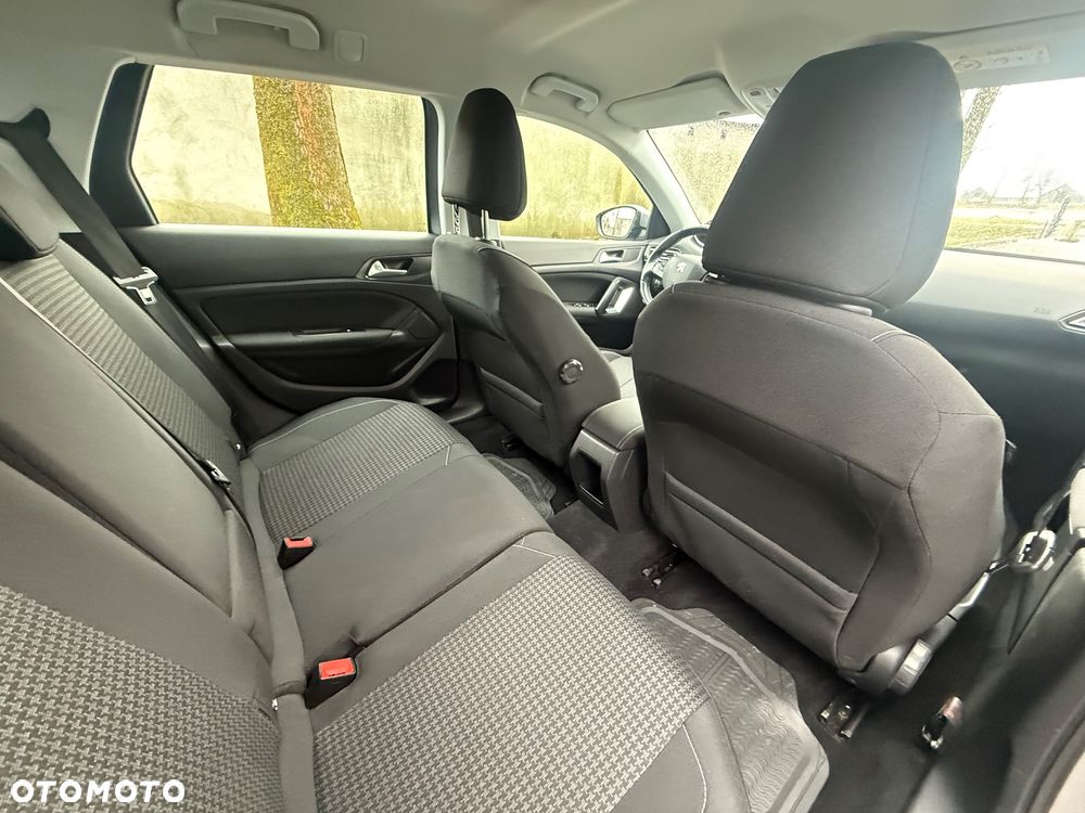 Peugeot 308 BlueHDi FAP 130 Stop & Start Style - 10