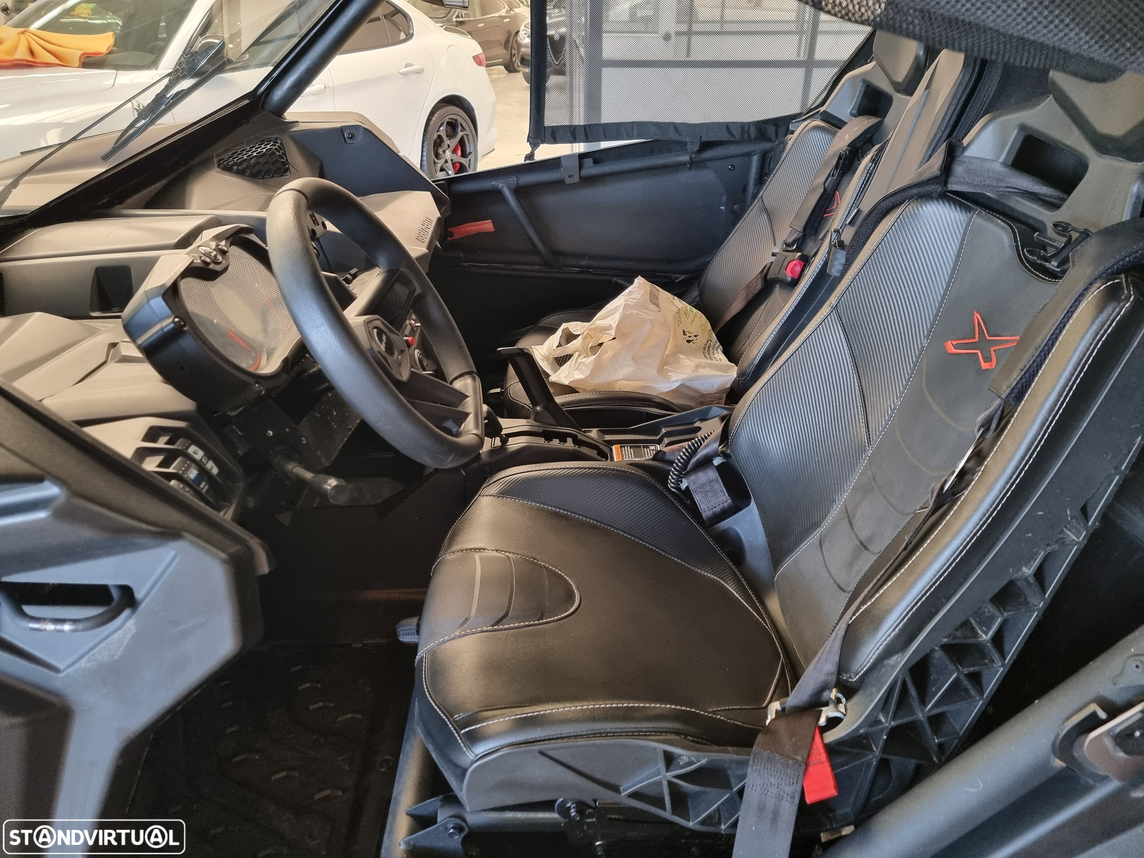 Can-Am Maverick X3 XDS TURBO R - 29