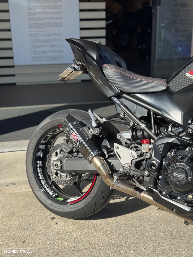 Kawasaki Z 900 - 3