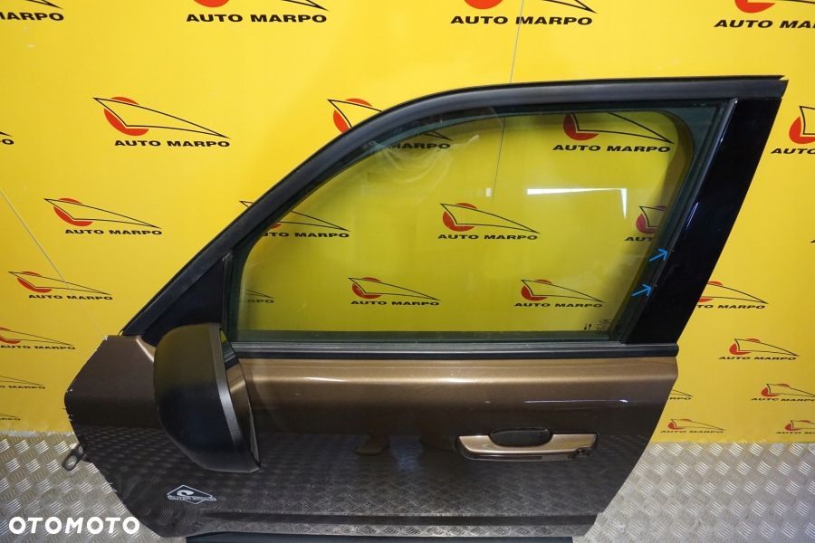 FORD BRONCO SPORT 2021 - 2024 Drzwi Przód Lewe Przednie Szyba Kompletne - 3