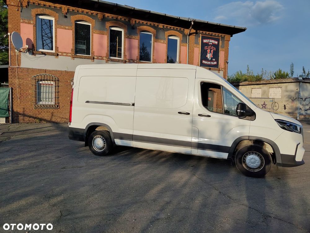 Maxus Deliver 9 - 7