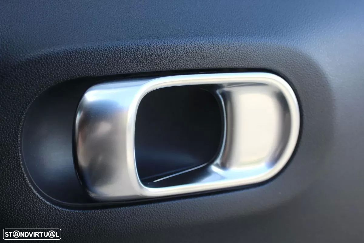 Citroën C3 1.2 PureTech Max EAT6 - 24