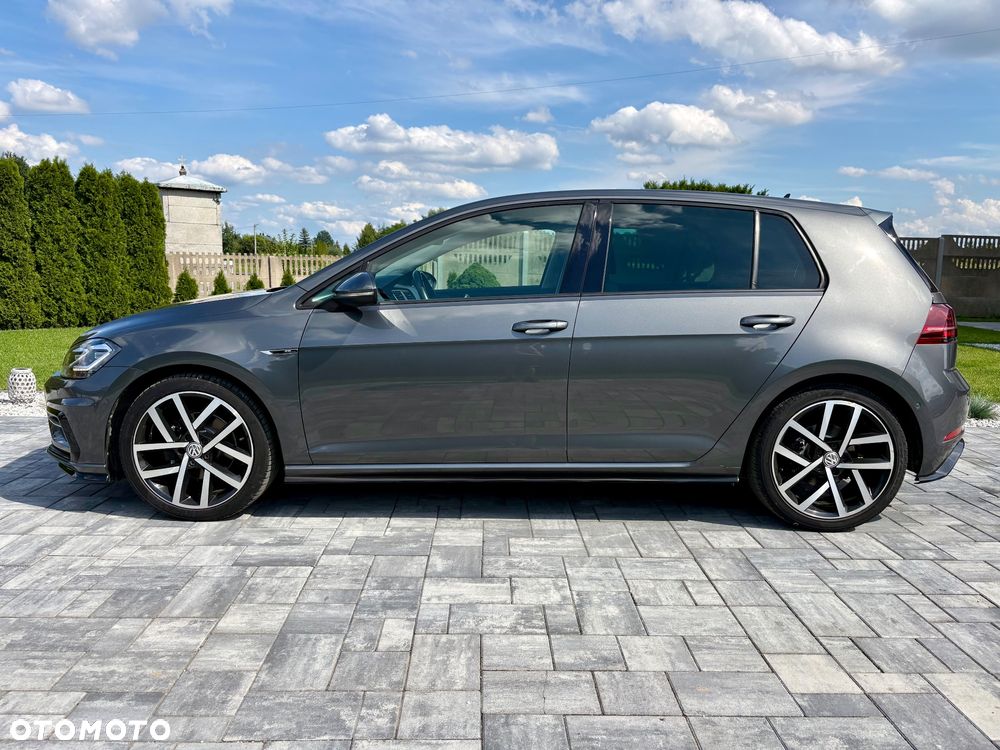 Volkswagen Golf - 6