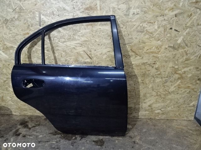 DRZWI PRAWE TYLNE TYŁ MITSUBISHI CARISMA HB 5D A47 - 1