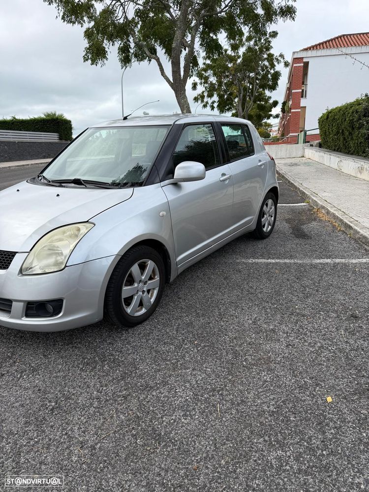 Suzuki Swift 1.3 DDiS GLX - 2
