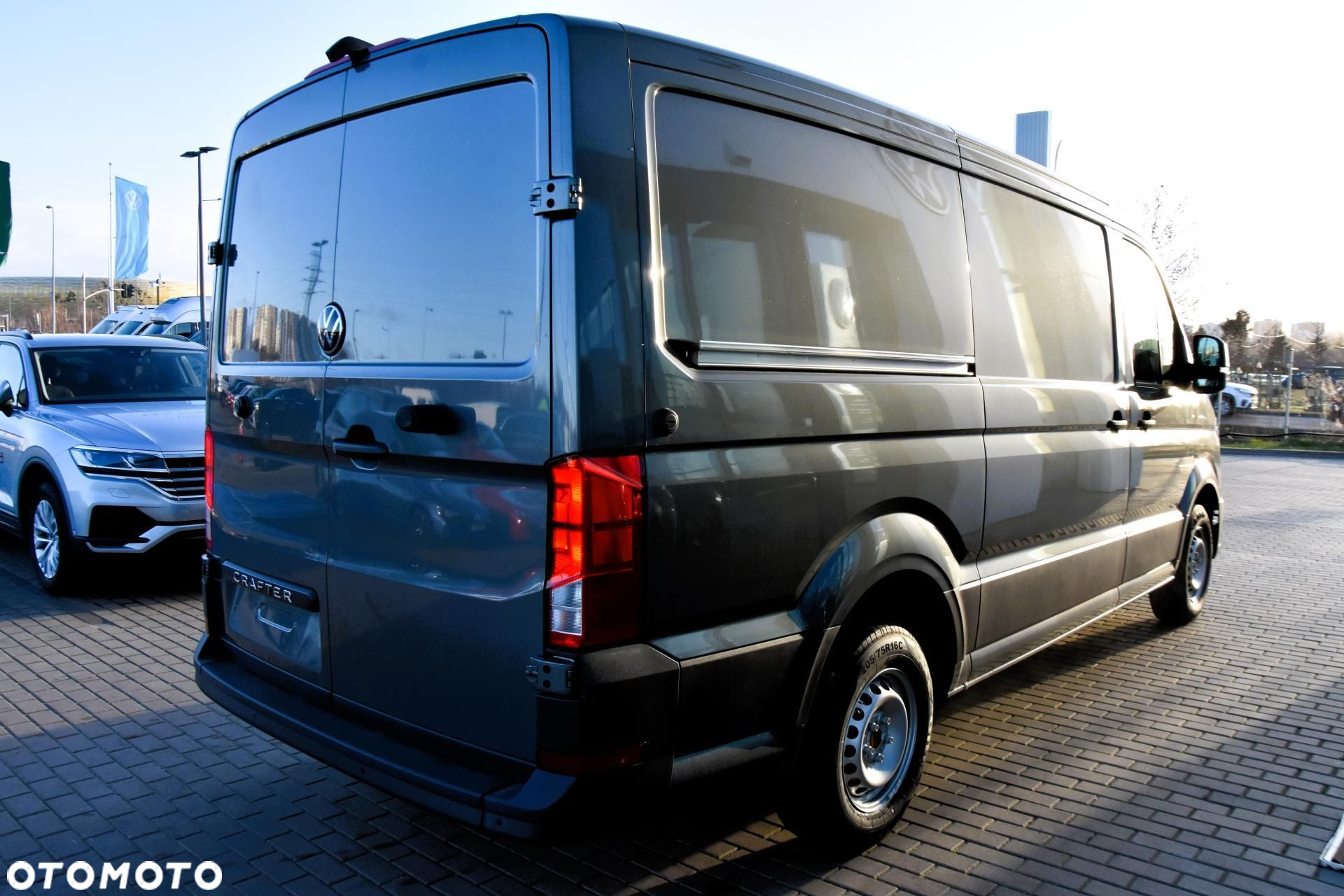 Volkswagen Crafter - 11