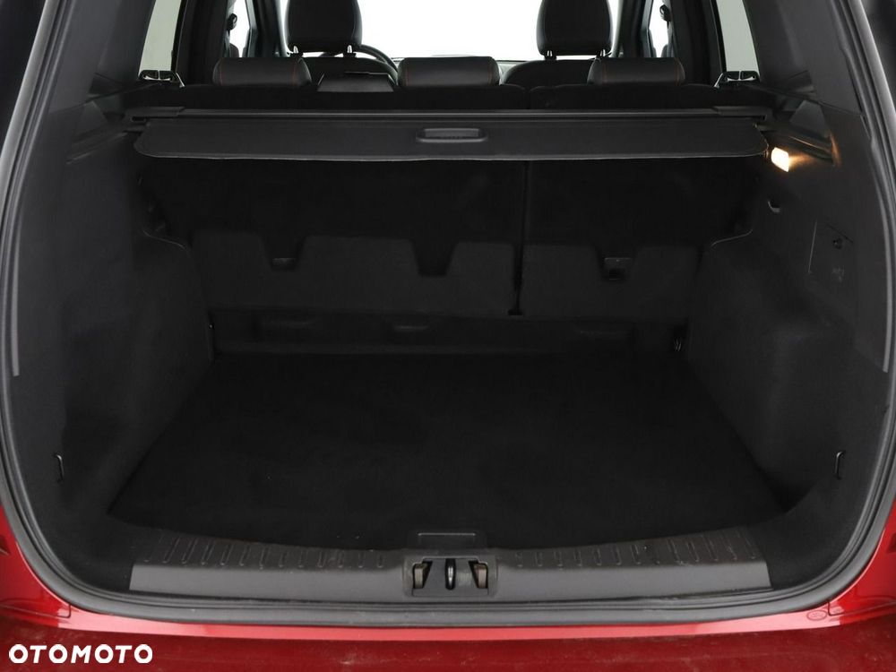 Ford Kuga 1.5 EcoBoost 2x4 ST-Line - 21