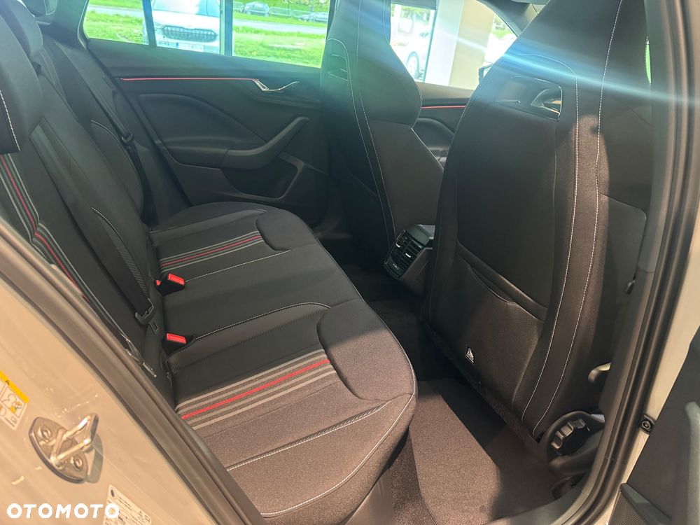Skoda Scala 1.5 TSI Monte Carlo DSG - 10