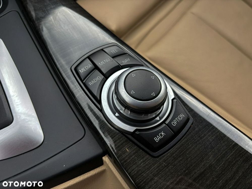 BMW Seria 3 - 20