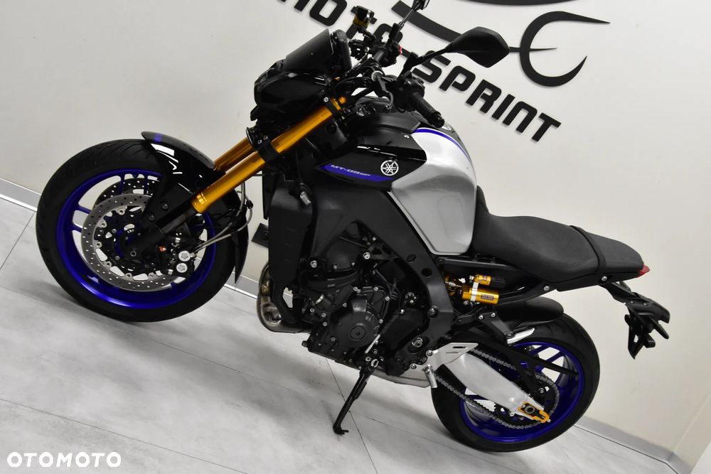 Yamaha MT - 9