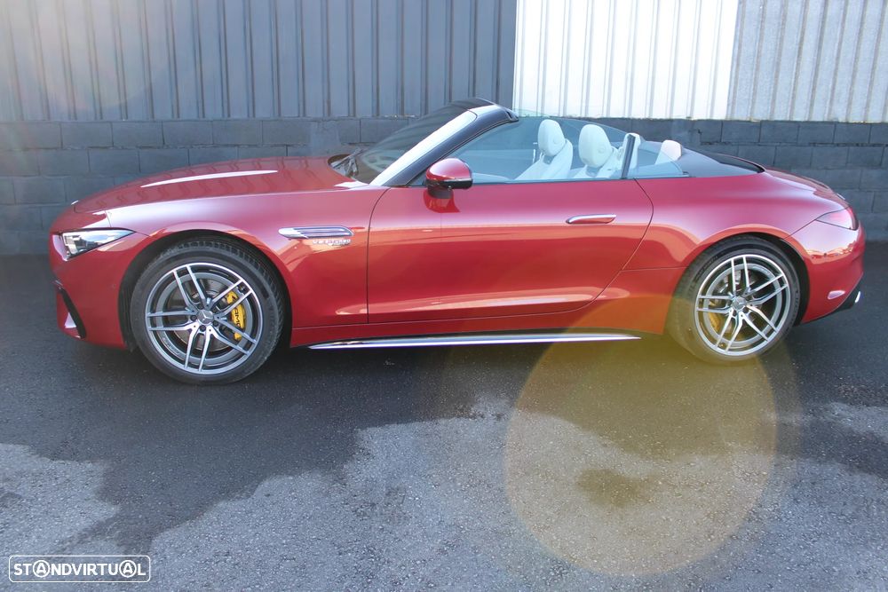 Mercedes-Benz SL 63 AMG 4Matic+ - 30