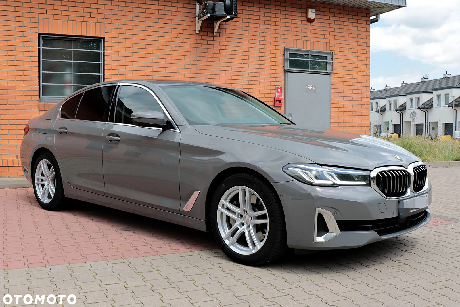 BMW Seria 5 530i GPF Luxury Line - 8