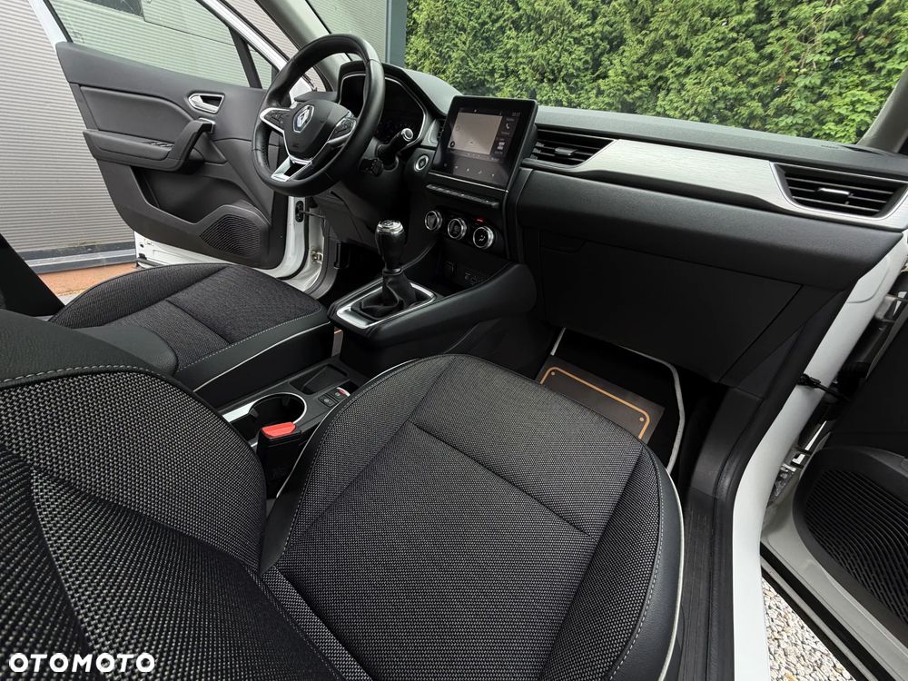 Renault Captur TCe 100 INTENS - 15